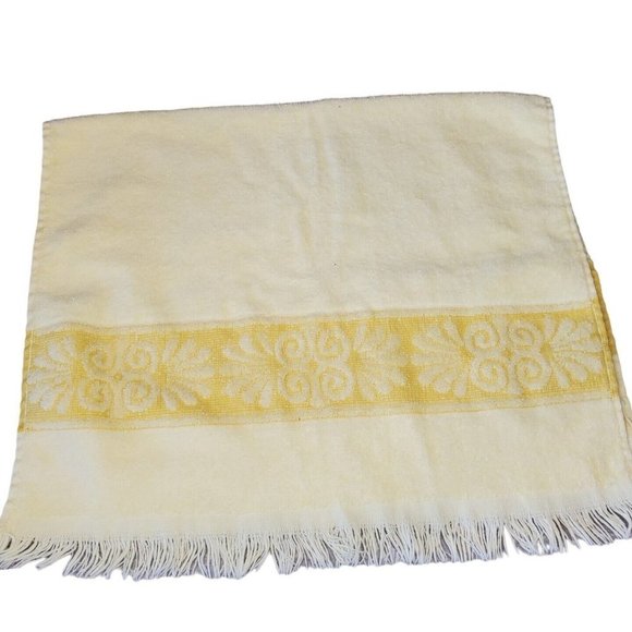 Vintage Cannon Monticello Light Yellow Sculpted Hand Towel Fringe Edge‎ - Picture 1 of 5